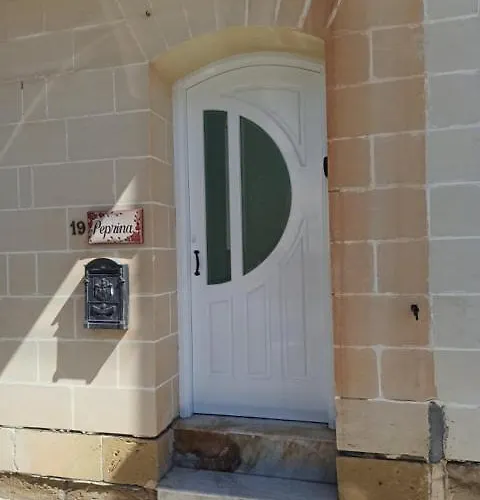 Peprina アパート L-Imgarr